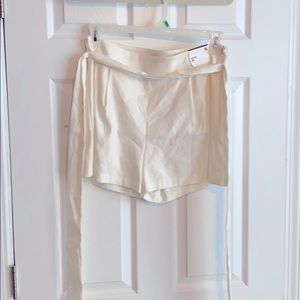 Express Linen Shorts